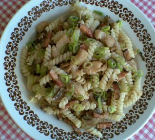 Rybí směs s těstovinami