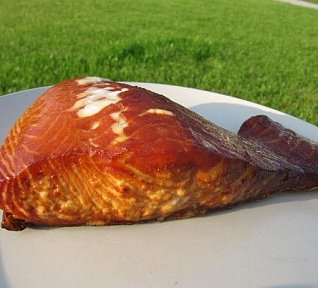 Uzený losos na grilu