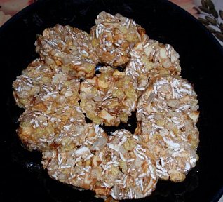 Müsli cukroví nebo tyčinky bez pečení