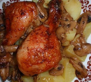 Kuřecí (králičí) maso pečené na žampionech