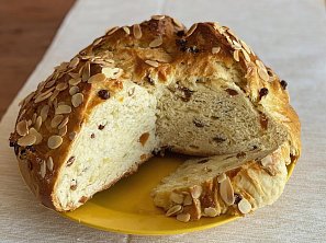 Velikonoční mazanec