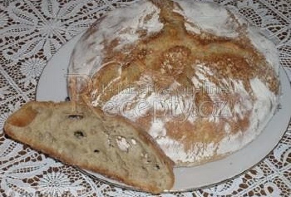 Chleba s křupavou kůrkou photo-0