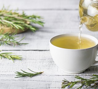 Čaj proti jarní únavě