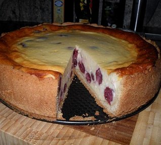 Tvarohovo-třešňový dort (käsekuchen)
