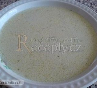 Česnekovo-sýrová krémová polévka