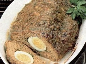 Sekaná pečeně plněná vejci Sekaná pečeně plněná vejci