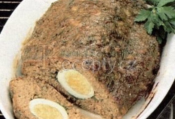 Sekaná pečeně plněná vejci