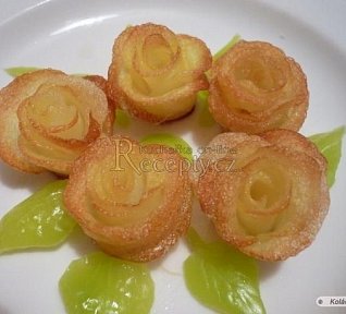Bramborové růžičky