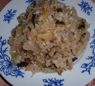 Houbové kroupy se zelím