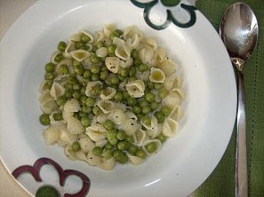 Prosté těstoviny s hráškem