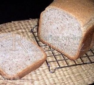 Grahamový jemný chléb