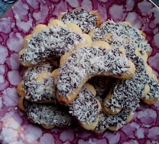 Kokosové cukroví - vykrajované