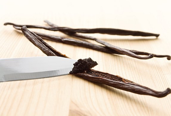 Jablka v těstíčku s vanilkovou omáčkou