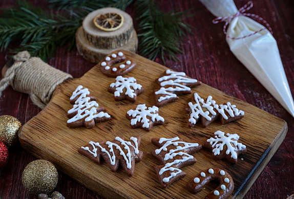 Bílková poleva na perníčky