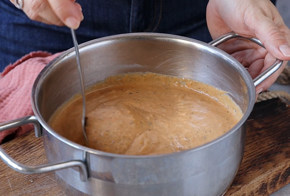 Těstoviny s omáčkou z pečené zeleniny