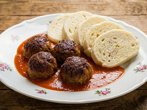 Jednoduchá rajská omáčka