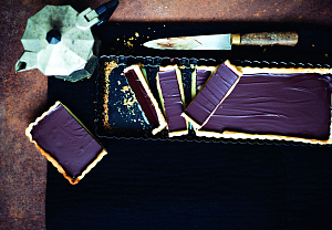 Čokoládovo-karamelový koláč