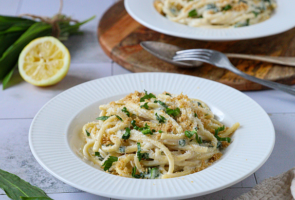Krémové těstoviny s medvědím česnekem
