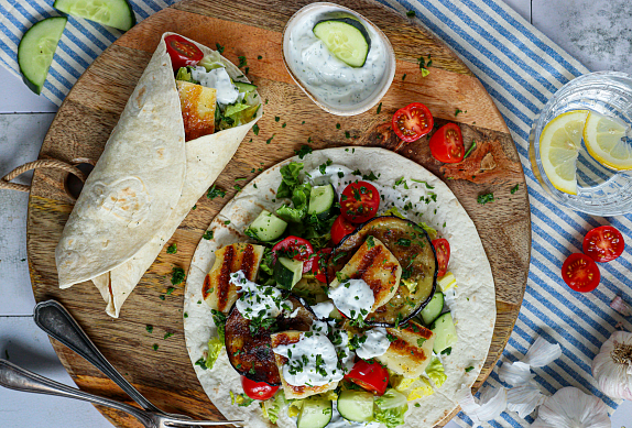 Tortilla wrap s lilkem a halloumi