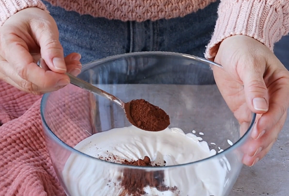 Tvarohovo-jogurtový dezert à la tiramisu