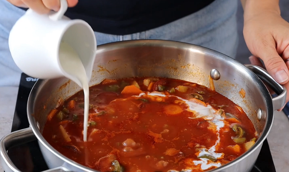 Španělská bramborová polévka