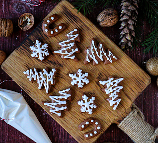 Bílková poleva na perníčky