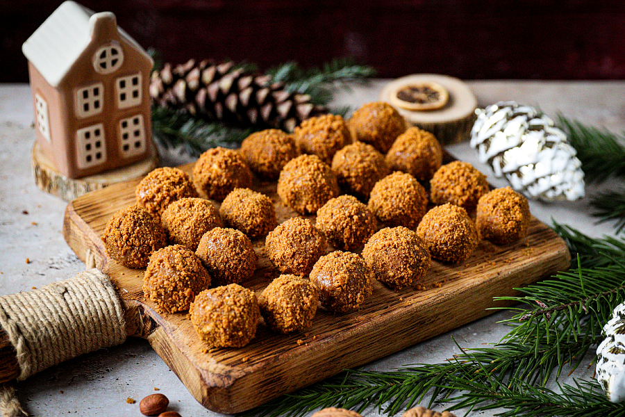 Nepečené lotus kuličky